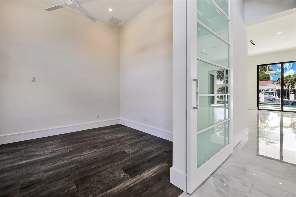 Tropic Isle - Residential