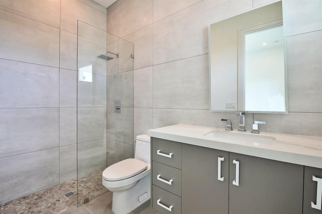 Tropic Isle - Residential