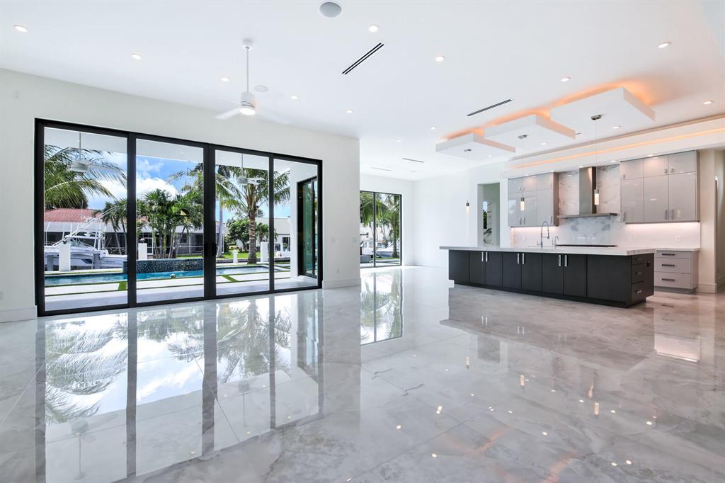 Tropic Isle - Residential