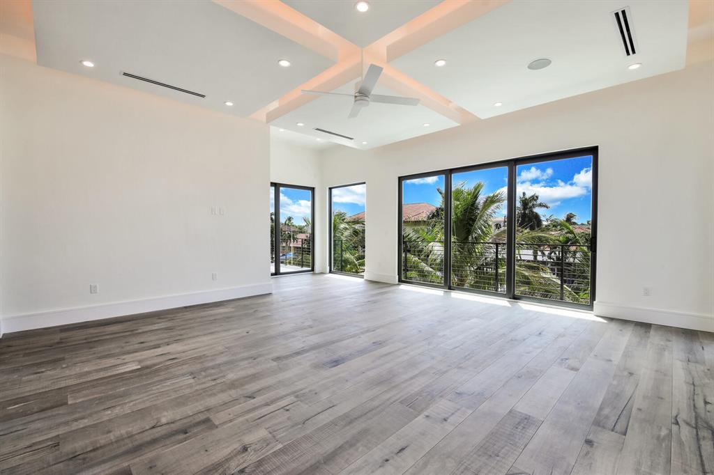 Tropic Isle - Residential