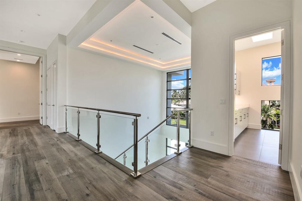 Tropic Isle - Residential