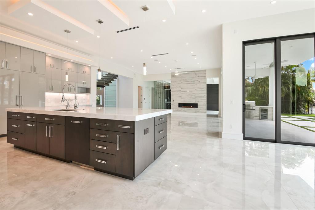 Tropic Isle - Residential