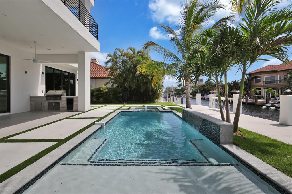 Tropic Isle - Residential