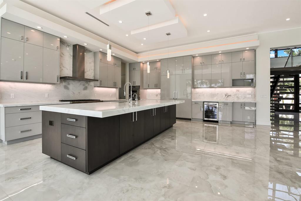 Tropic Isle - Residential