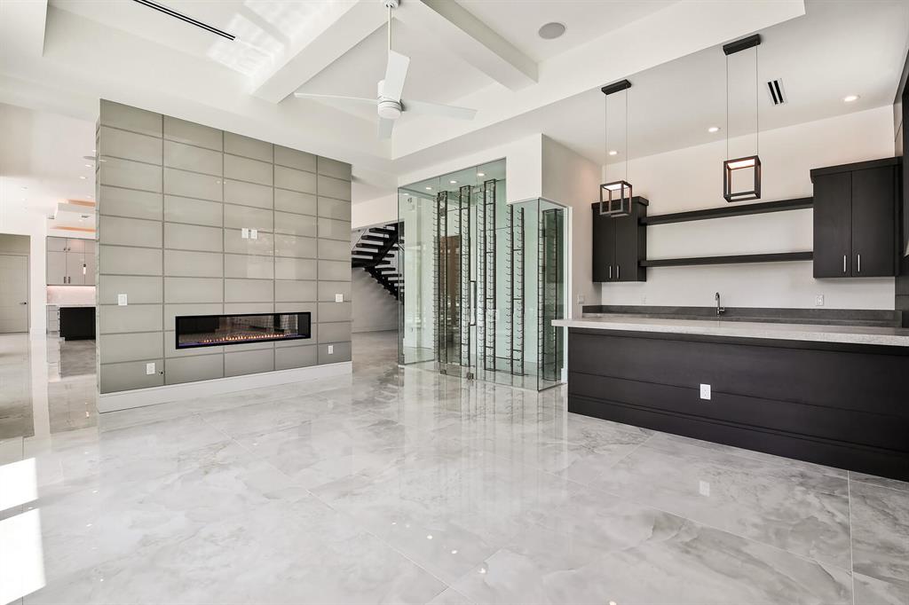 Tropic Isle - Residential