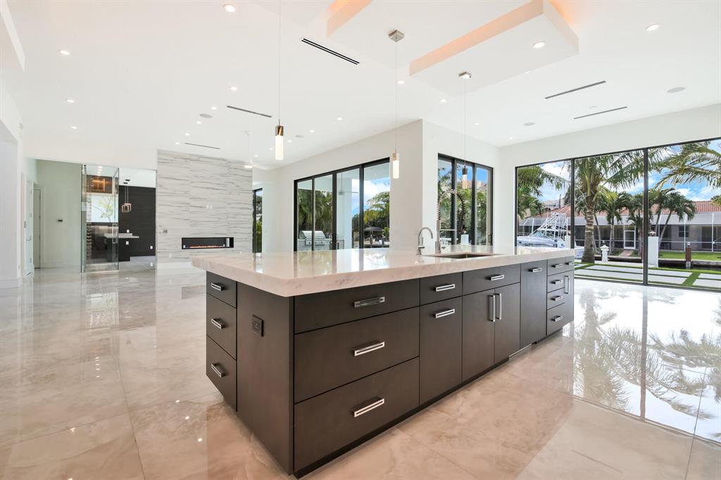 Tropic Isle - Residential