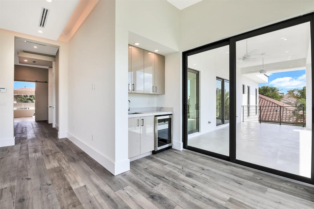 Tropic Isle - Residential