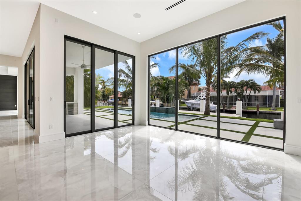 Tropic Isle - Residential