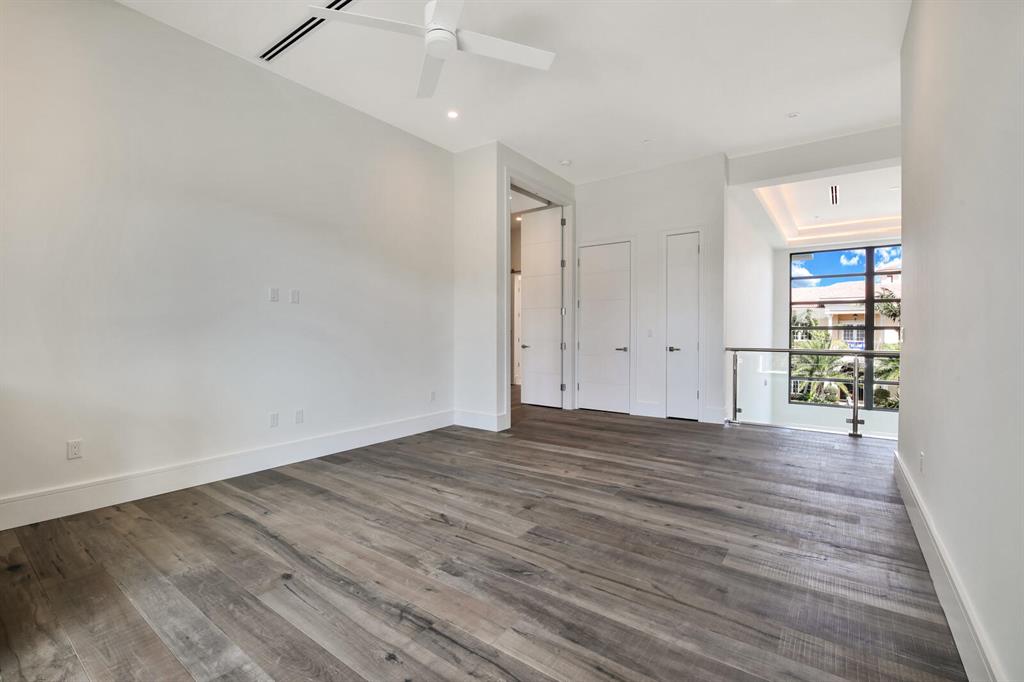 Tropic Isle - Residential