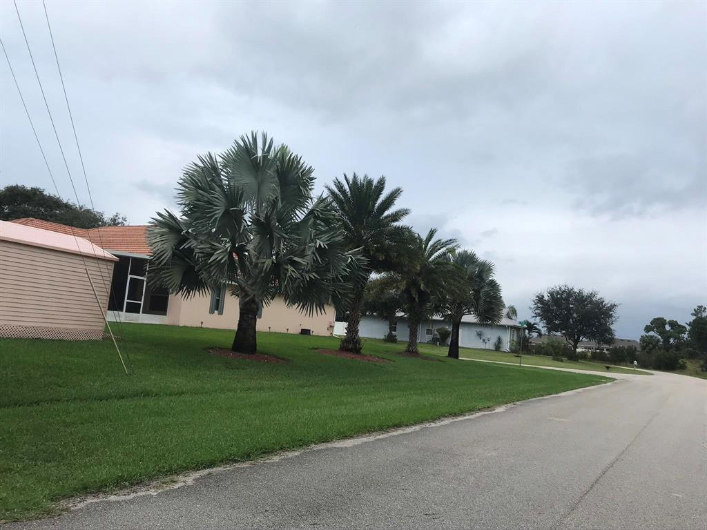 PORT ST LUCIE SECTION  34 - Land