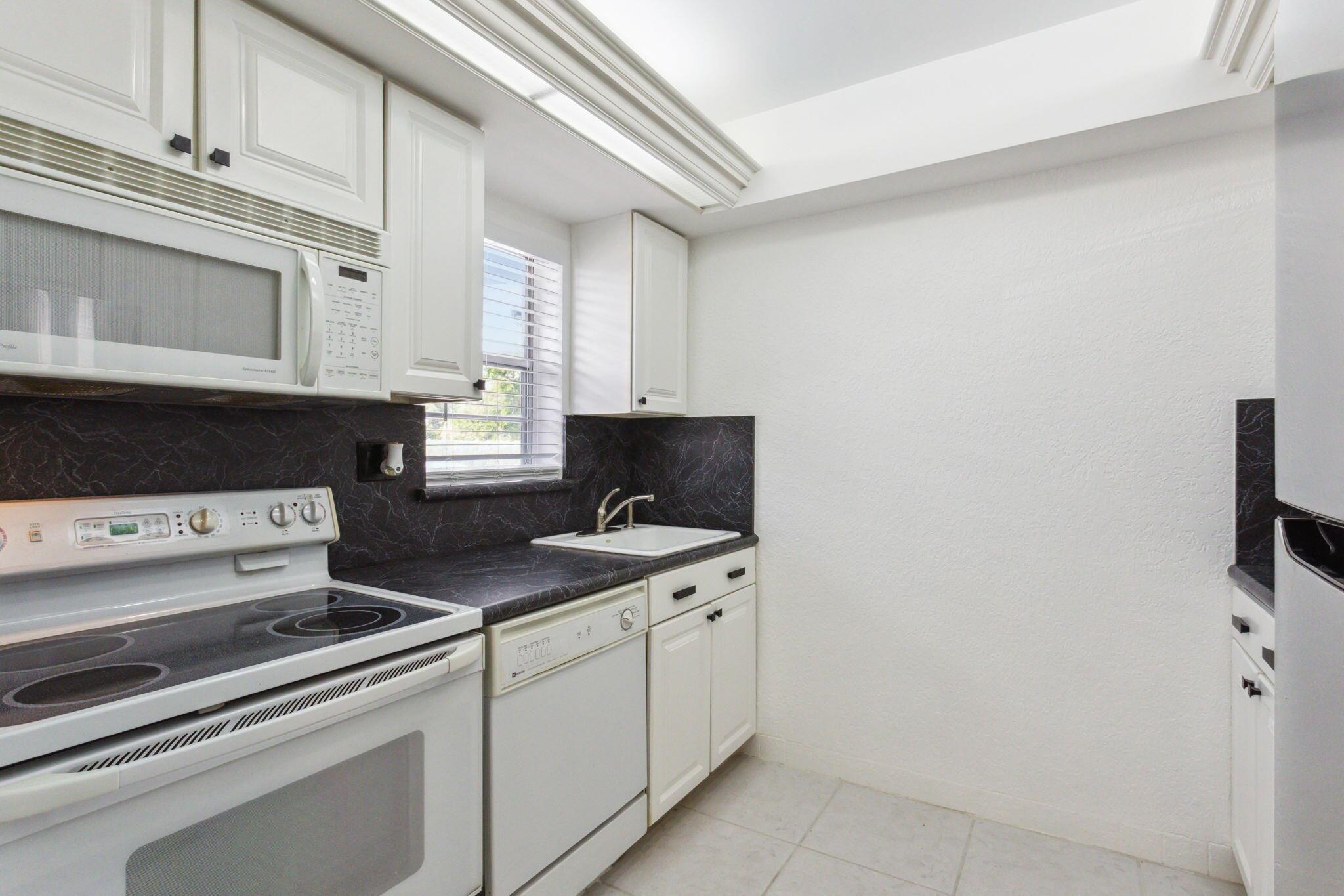 Sherwood House - Residential Lease