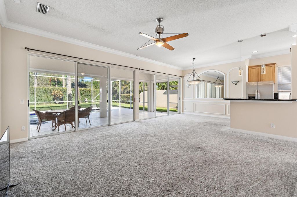 Photo of 8617 Wakefield Drive, Palm Beach Gardens, FL 33410 (MLS # R10963496)