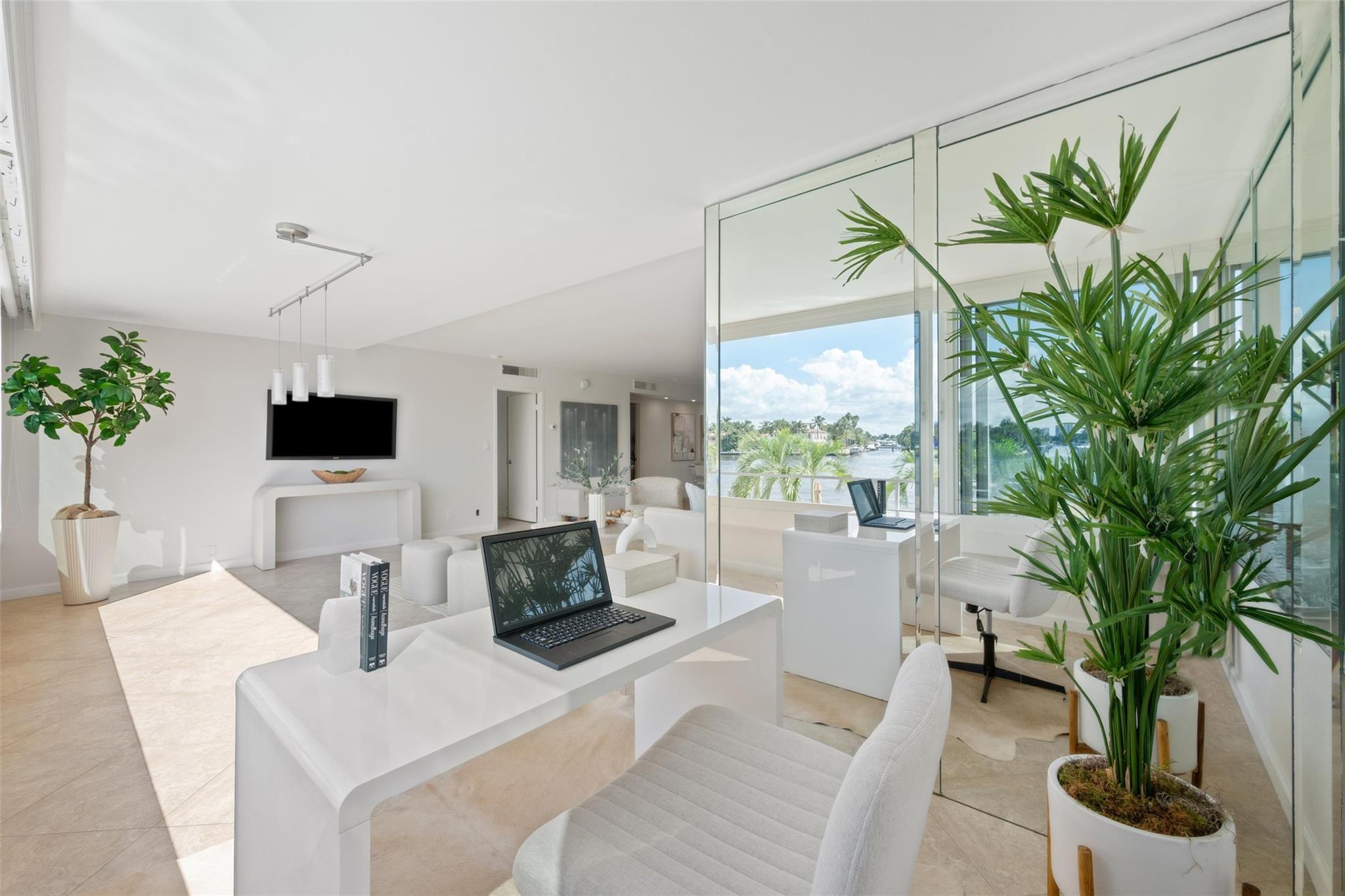 The Versailles - Residential