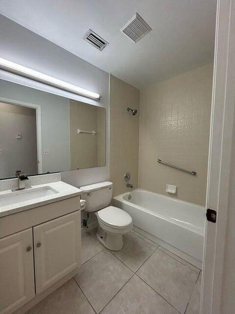 PINE RIDGE NORTH VILLAGE - Residential Lease