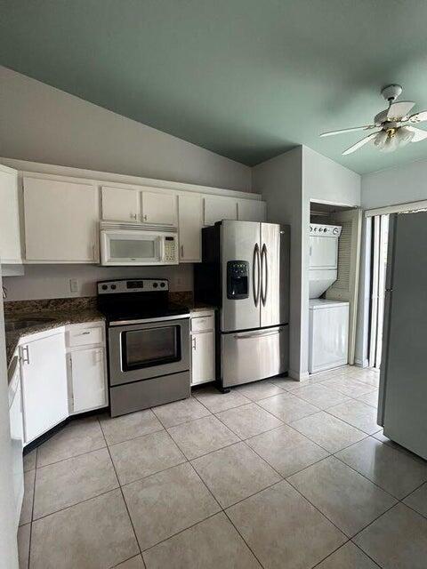 PINE RIDGE NORTH VILLAGE - Residential Lease