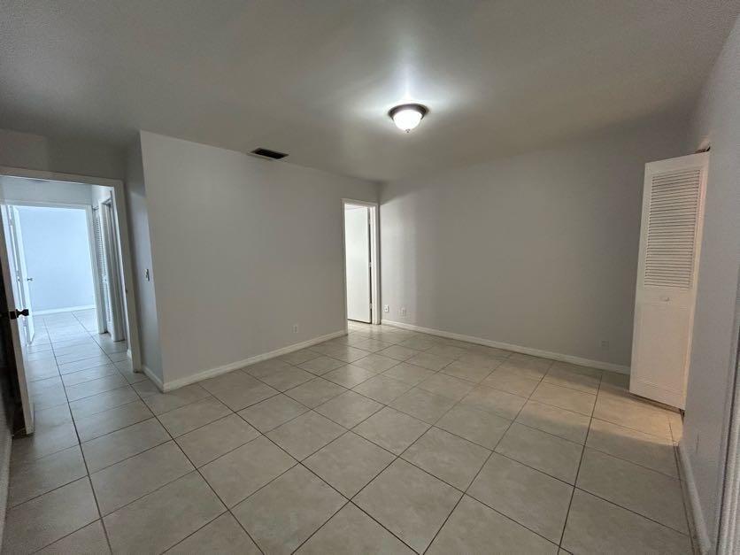 PINE RIDGE NORTH VILLAGE - Residential Lease