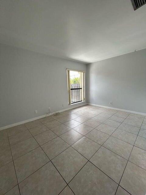 PINE RIDGE NORTH VILLAGE - Residential Lease