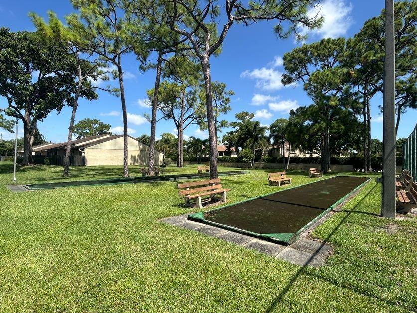PINE RIDGE NORTH VILLAGE - Residential Lease