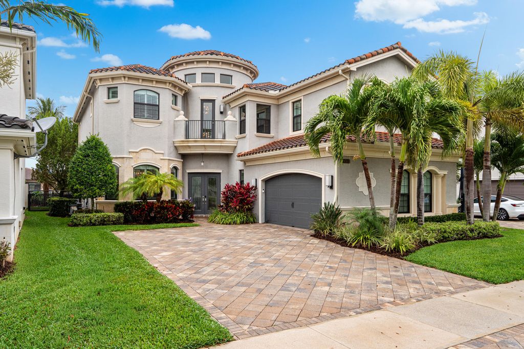 Photo of 9741 Vitrail Lane, Delray Beach, FL 33446 (MLS # B26004979)
