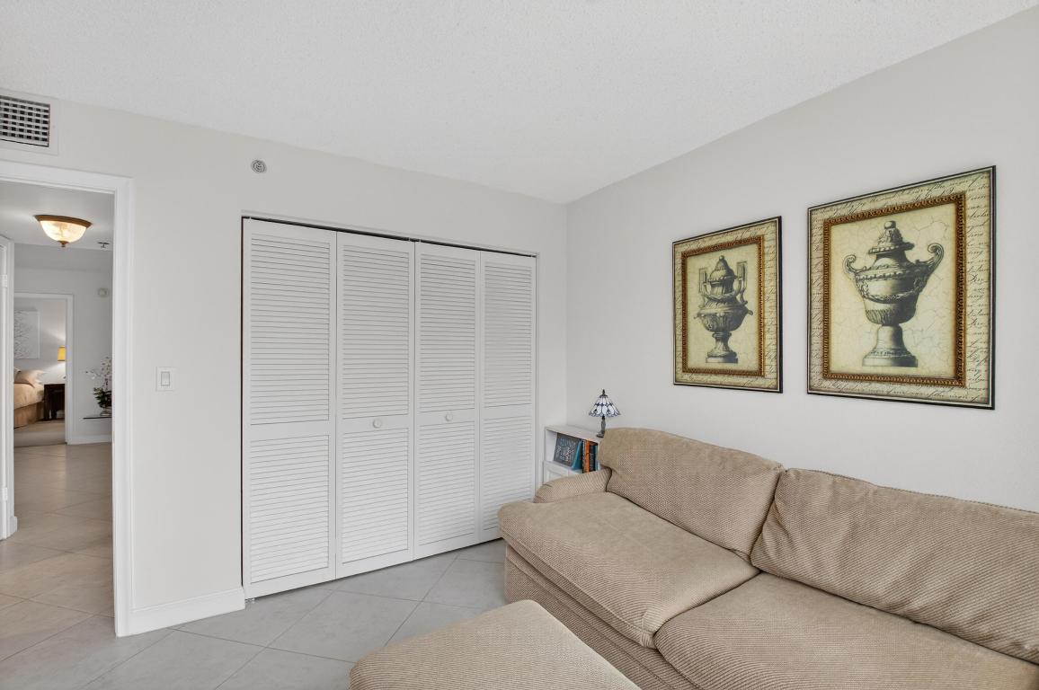 Bridgewood Midrise - Residential