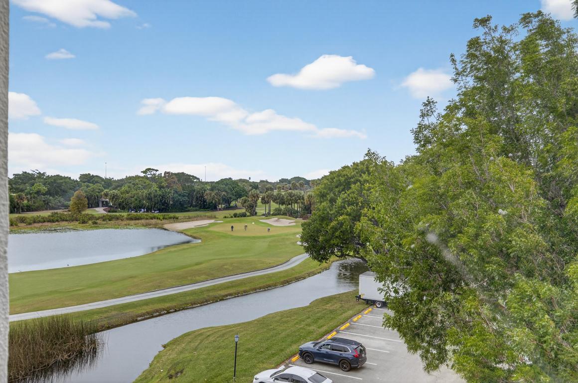 Bridgewood Midrise - Residential