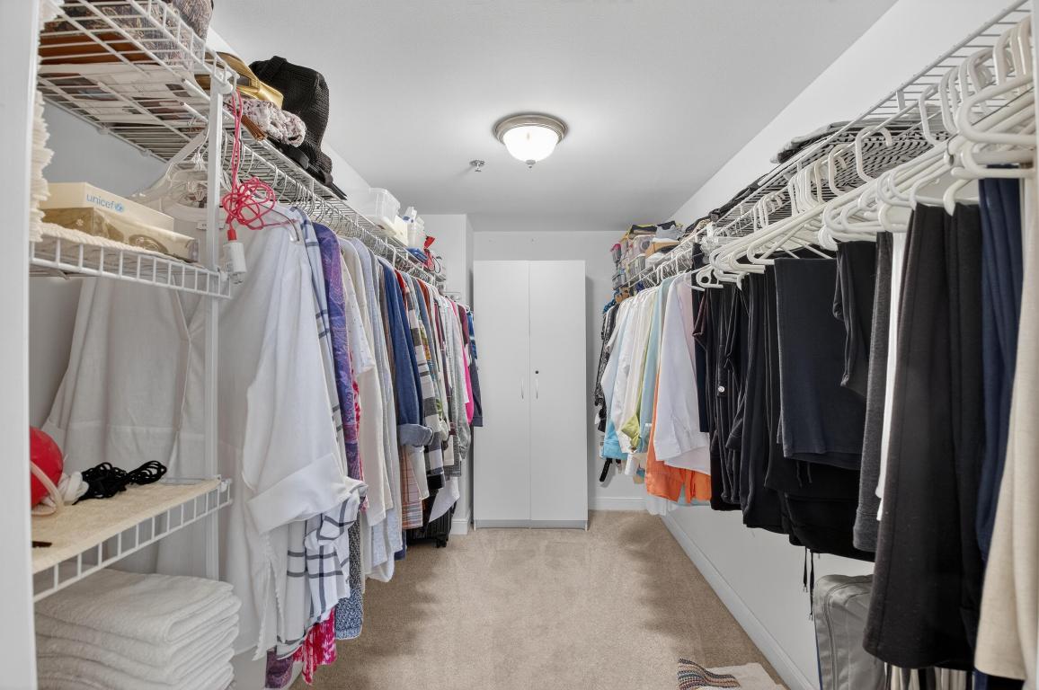 Bridgewood Midrise - Residential