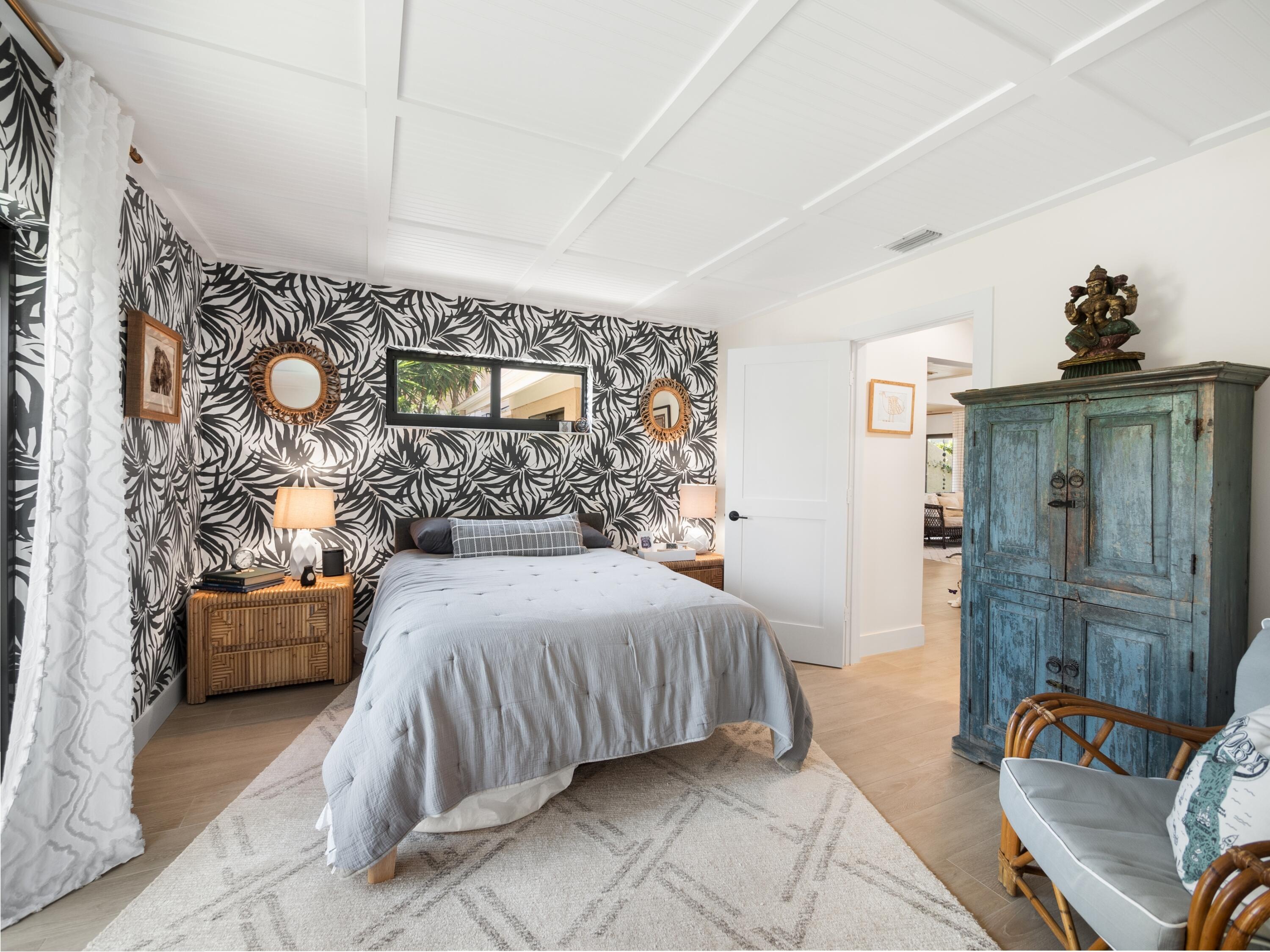 CAPE POINTE OF JONATHANS LANDING - Residential