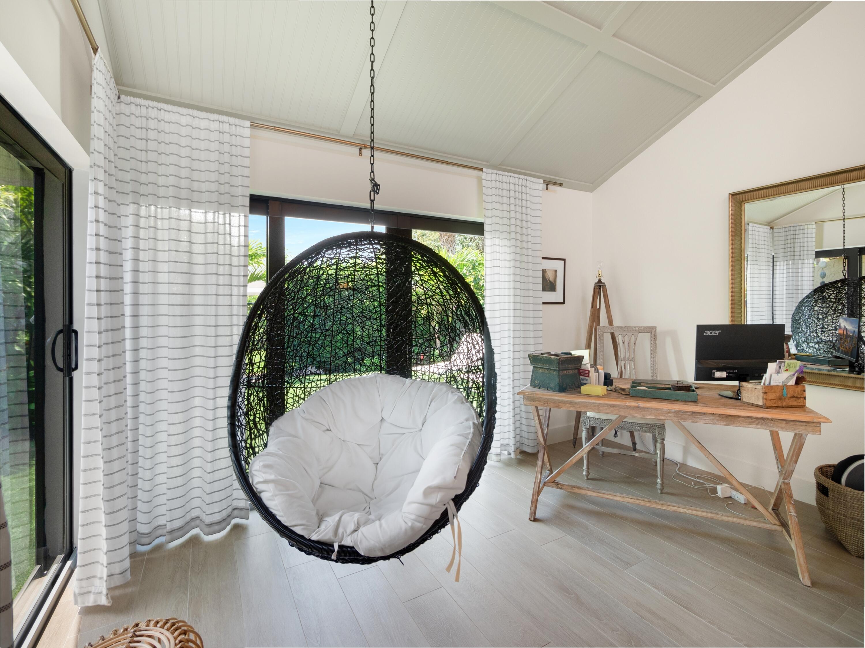 CAPE POINTE OF JONATHANS LANDING - Residential