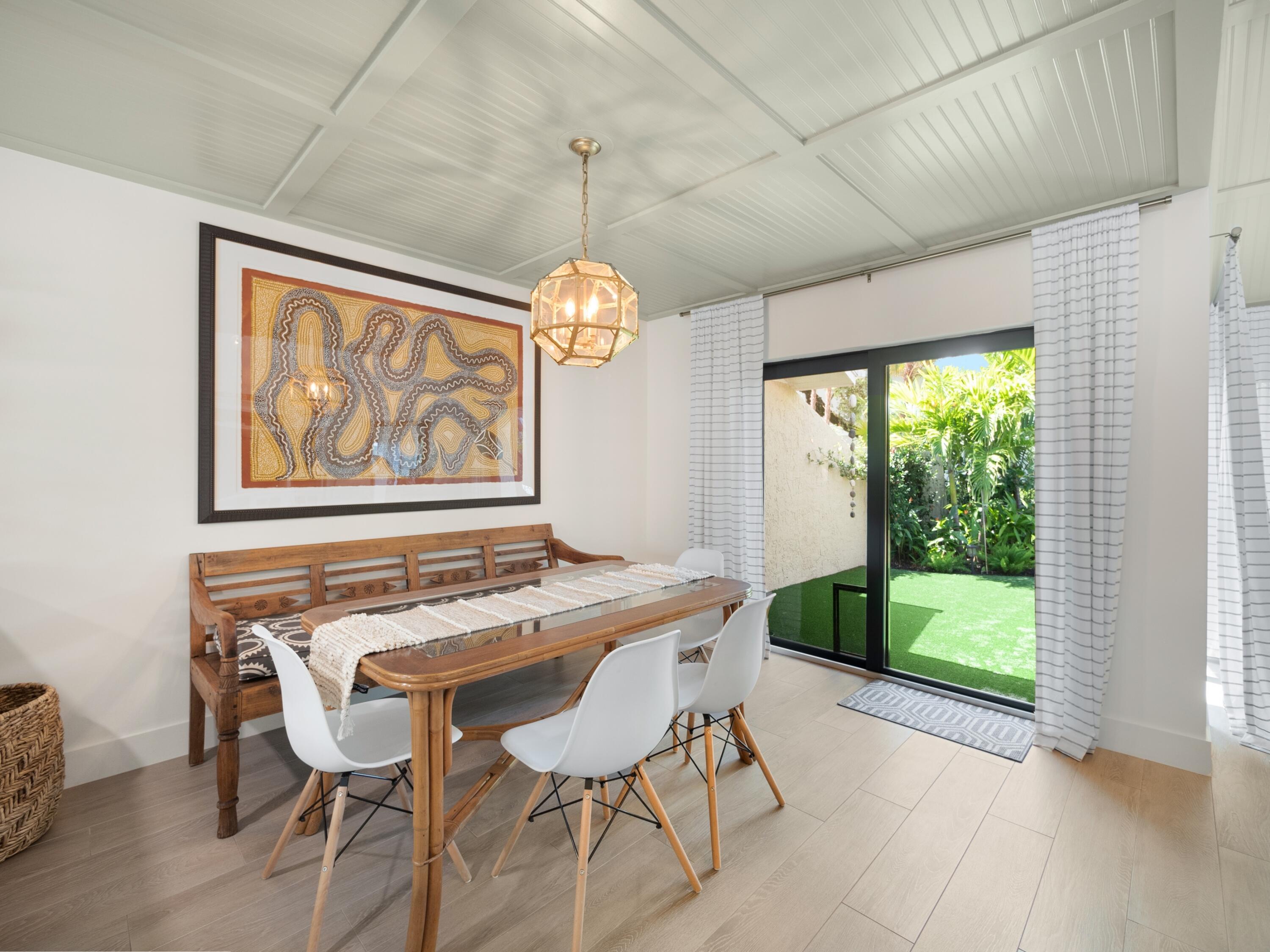 CAPE POINTE OF JONATHANS LANDING - Residential