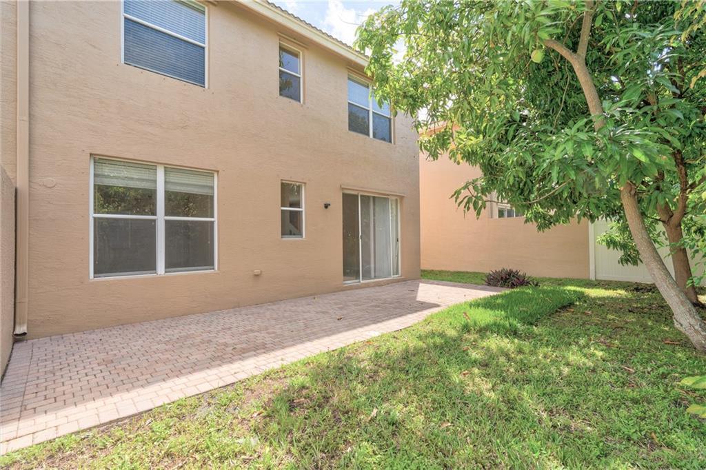 Nautica Isles West 02 - Residential
