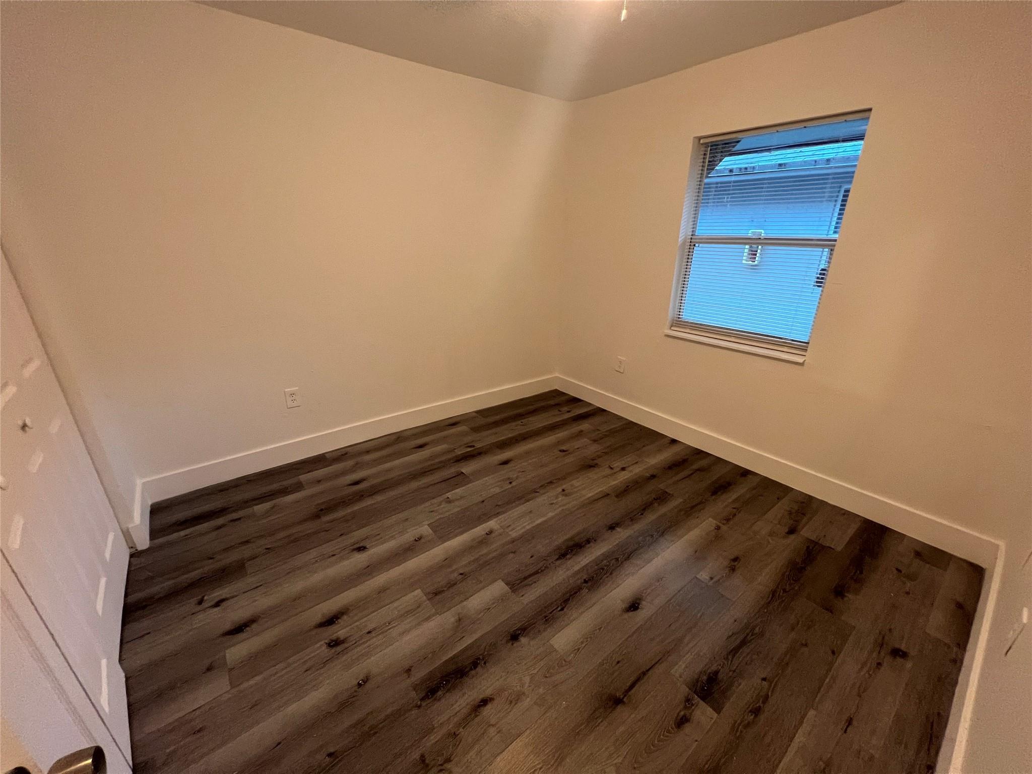 Pompano Terrace 10-11 B - Residential Lease