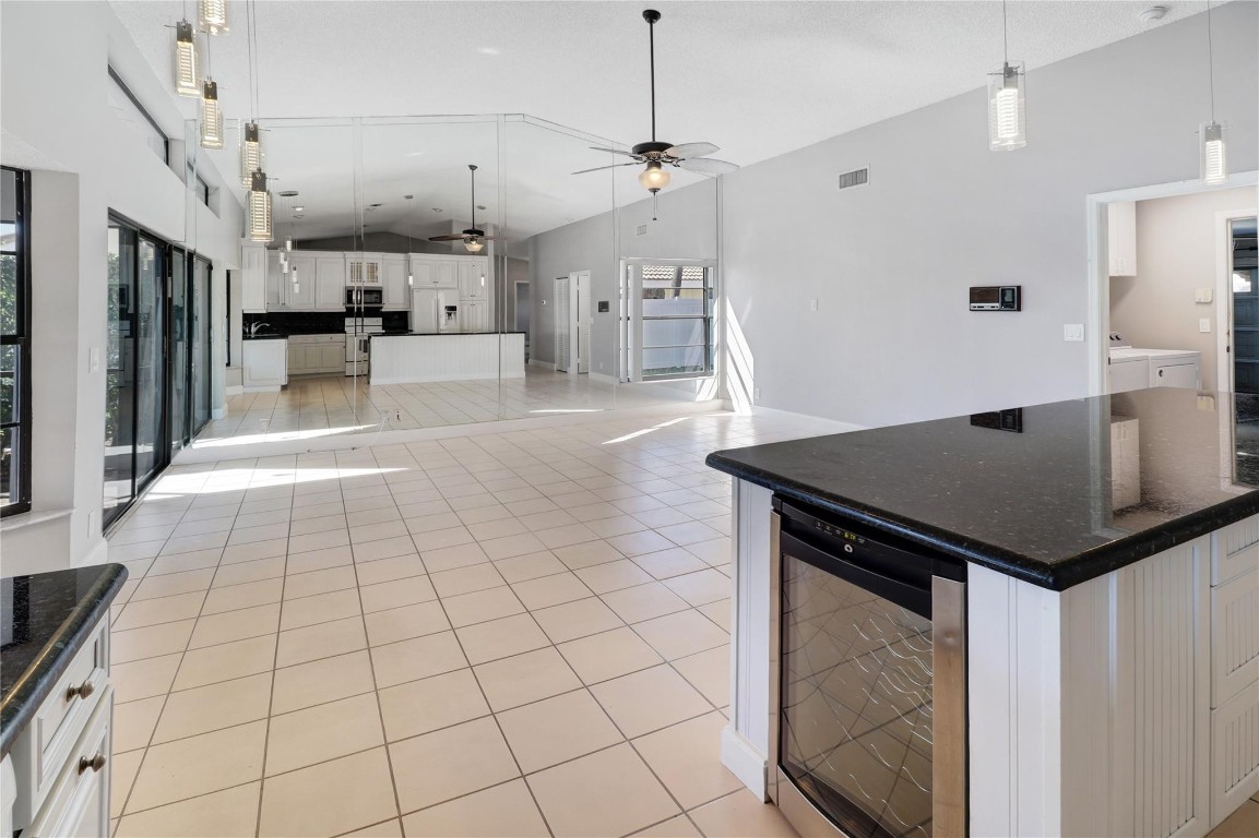 Island Lakes 02 Sec 01 - Residential Lease