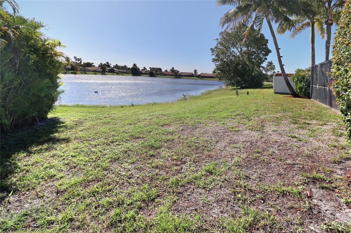 Island Lakes 02 Sec 01 - Residential Lease