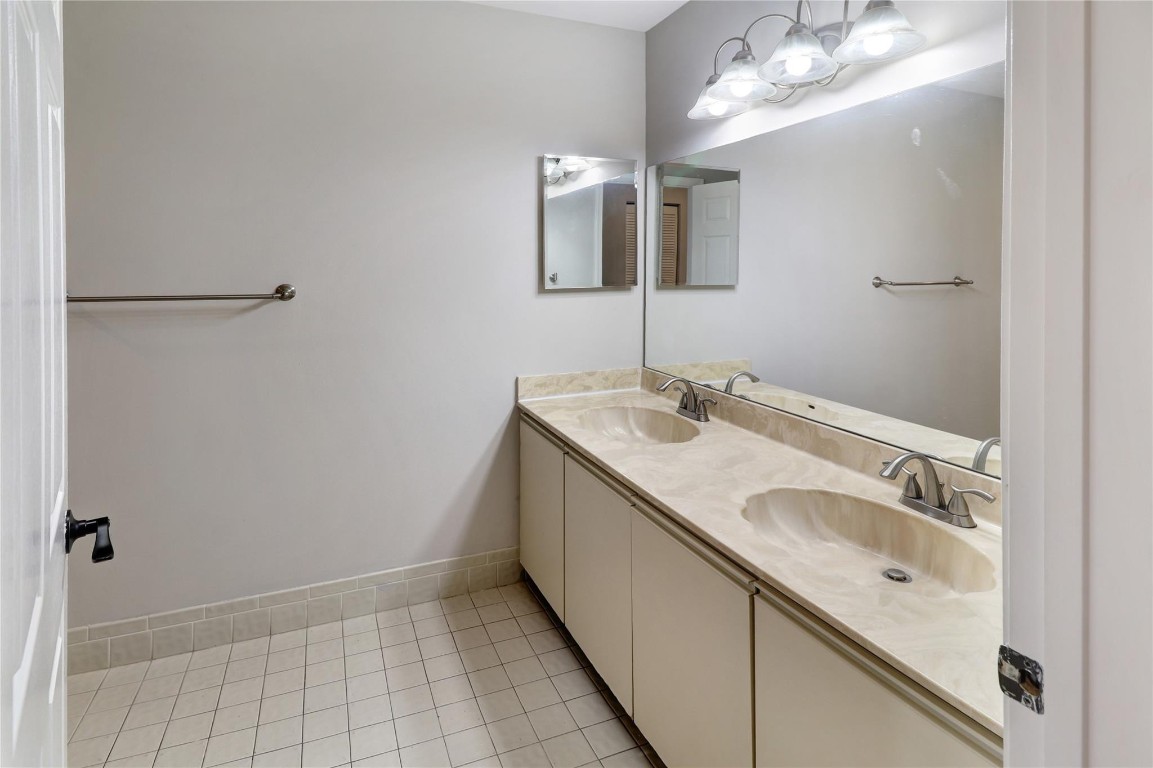 Island Lakes 02 Sec 01 - Residential Lease