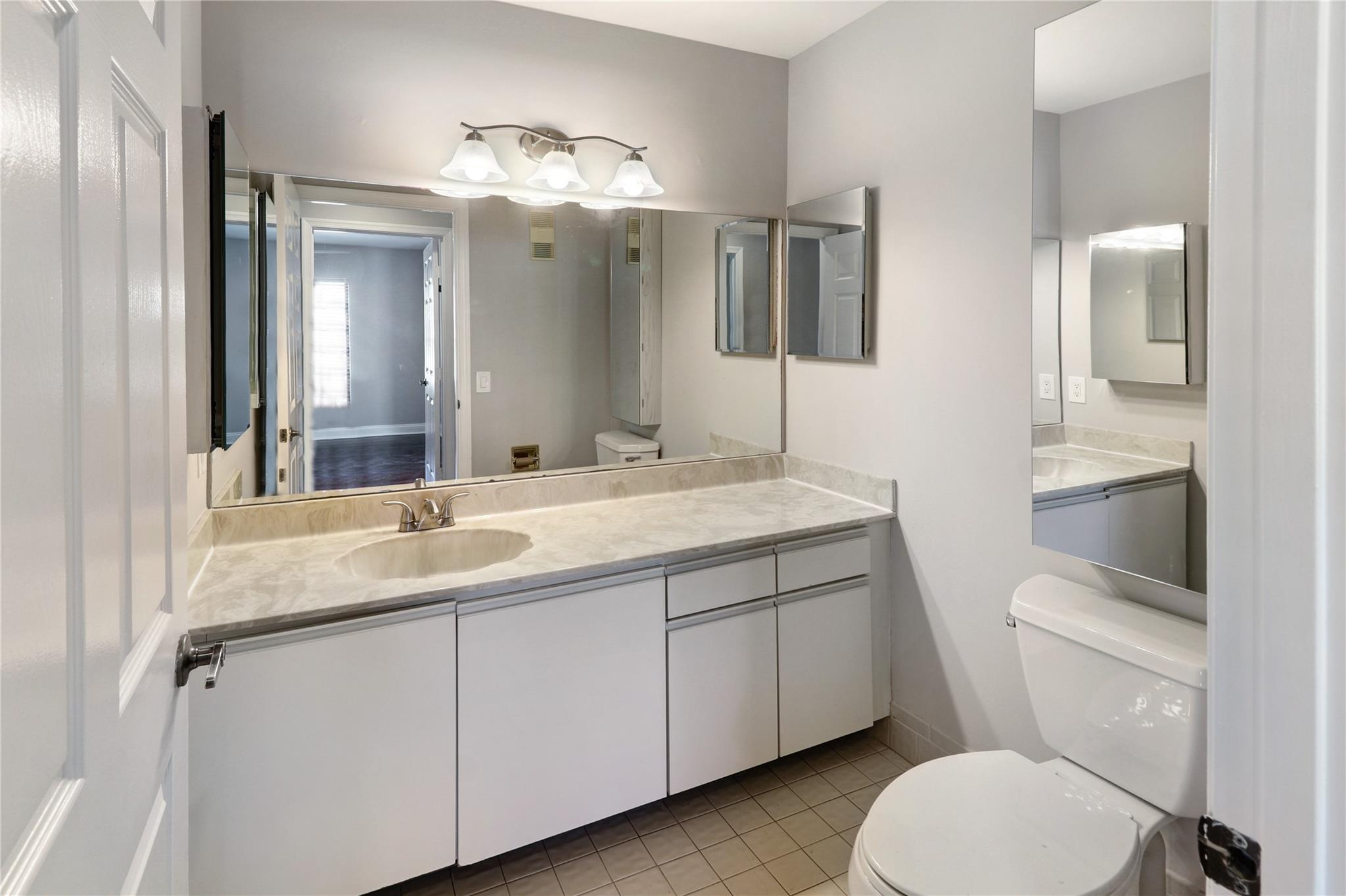 Island Lakes 02 Sec 01 - Residential Lease