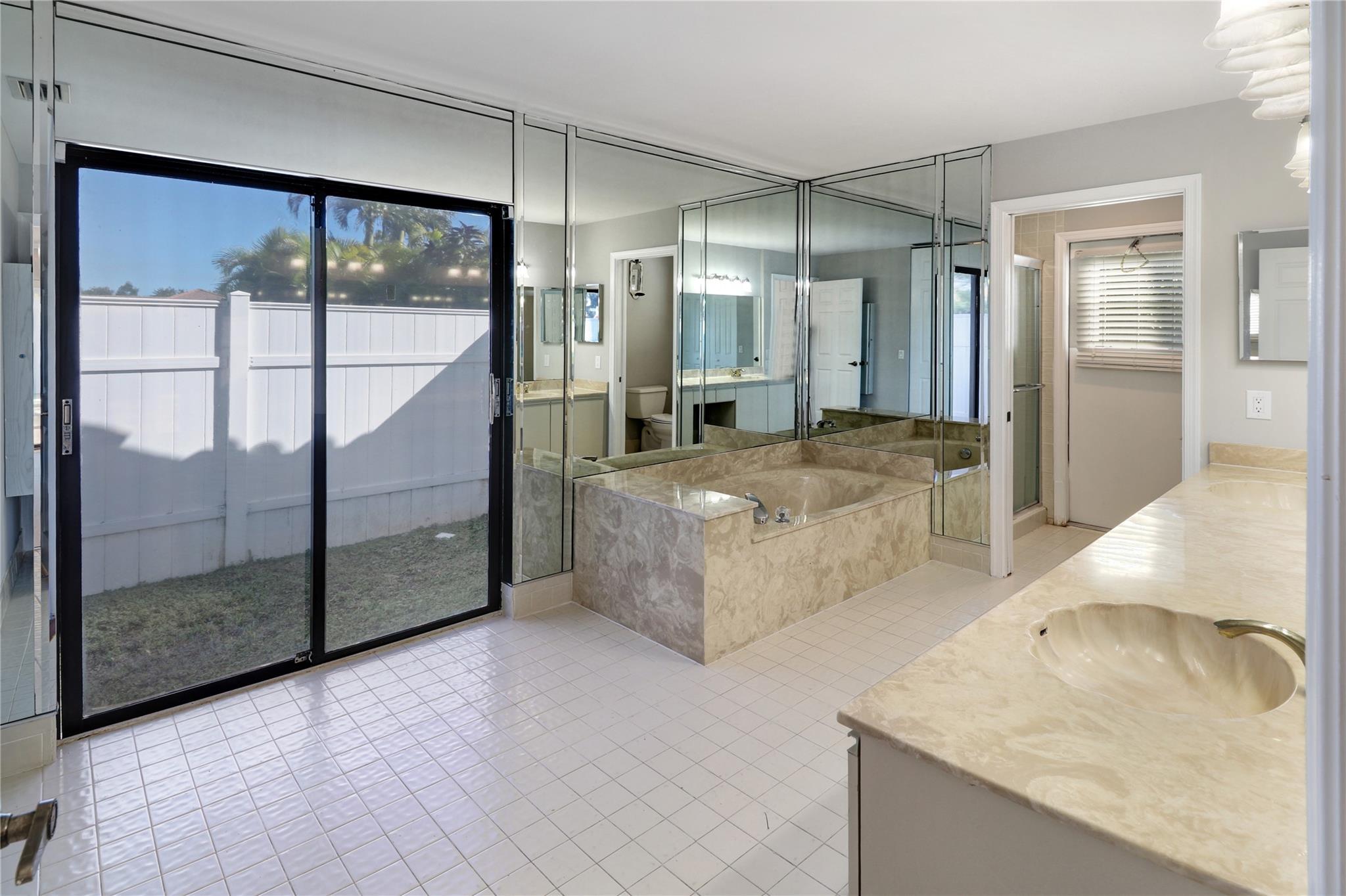 Island Lakes 02 Sec 01 - Residential Lease