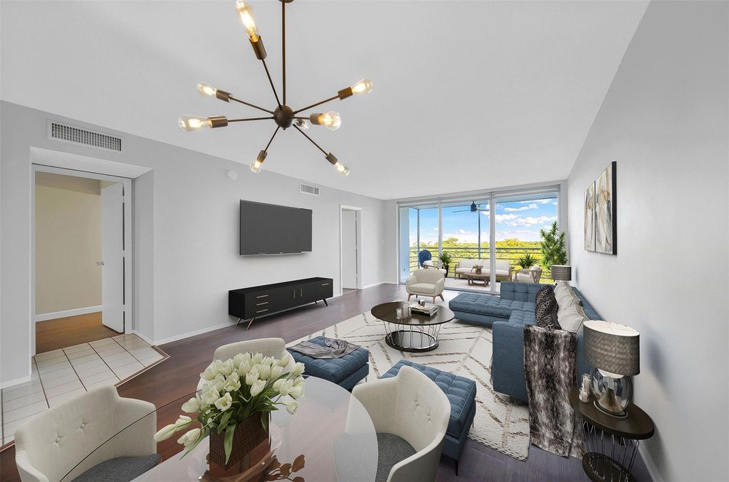 Photo of 605 Oaks Drive #704, Pompano Beach, FL 33069 (MLS # F10389960)