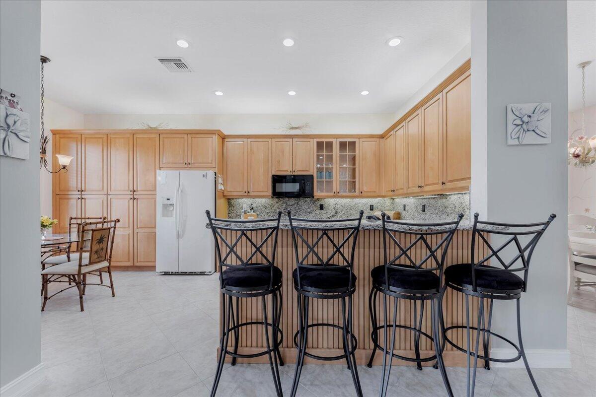 Valencia Pointe - Residential