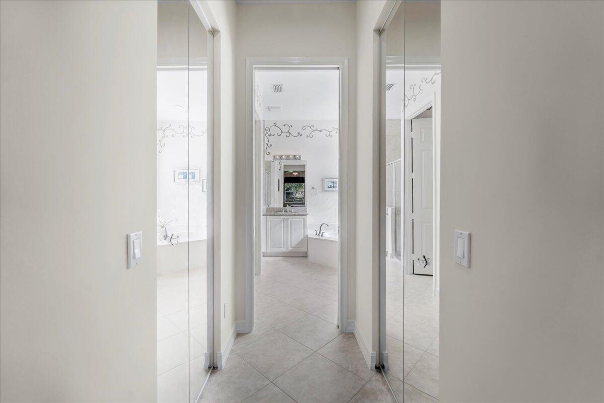 Valencia Pointe - Residential