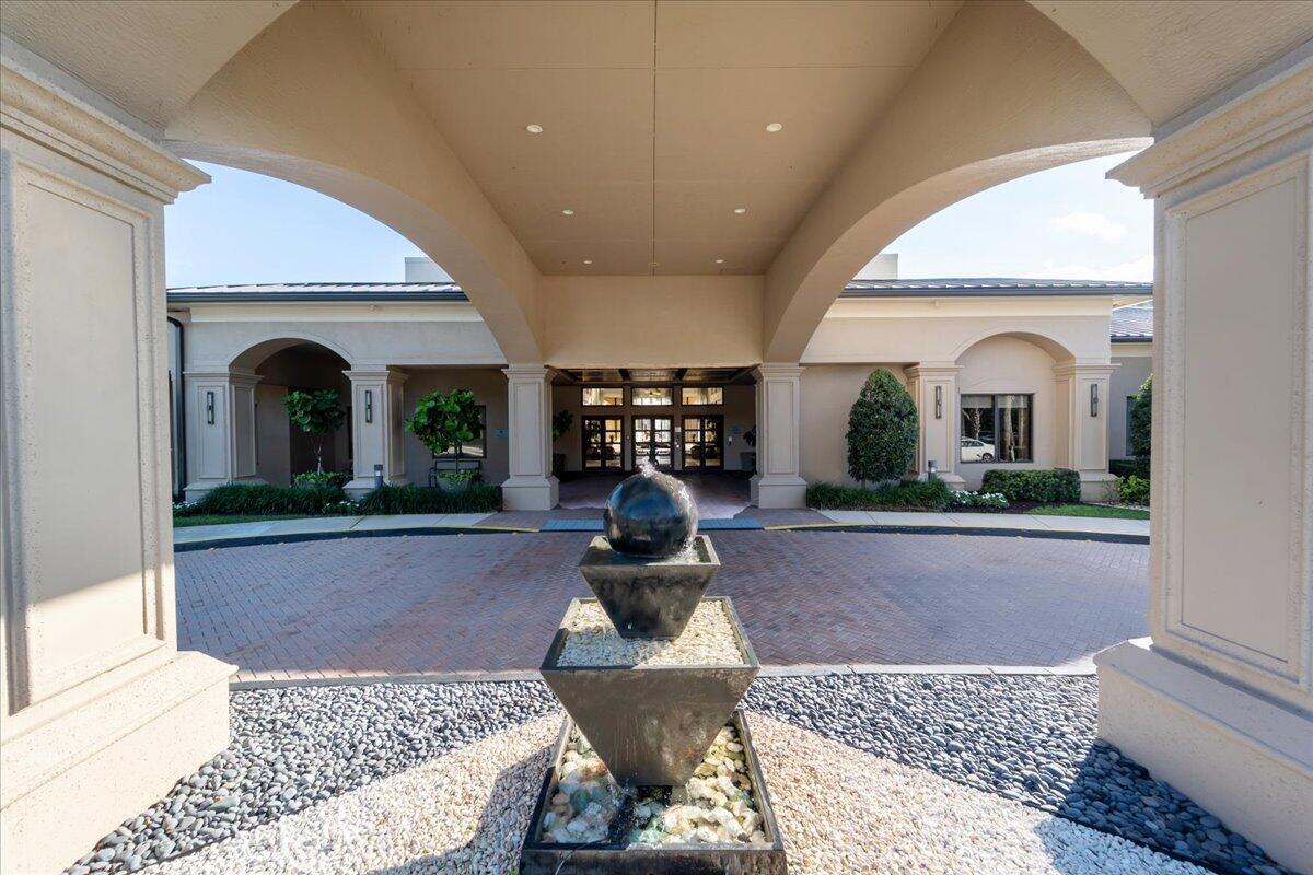 Valencia Pointe - Residential