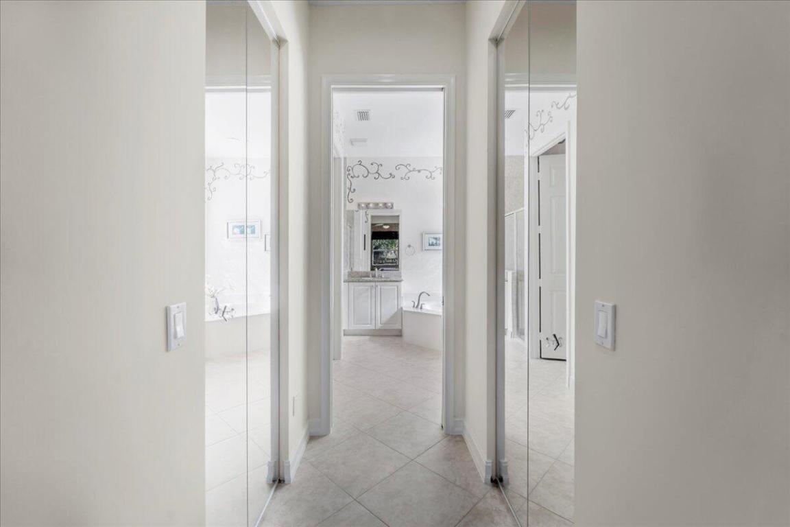 Valencia Pointe - Residential