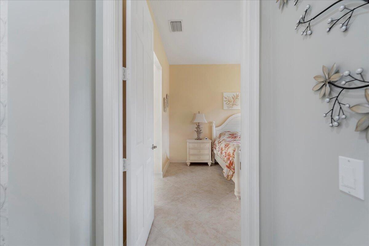 Valencia Pointe - Residential