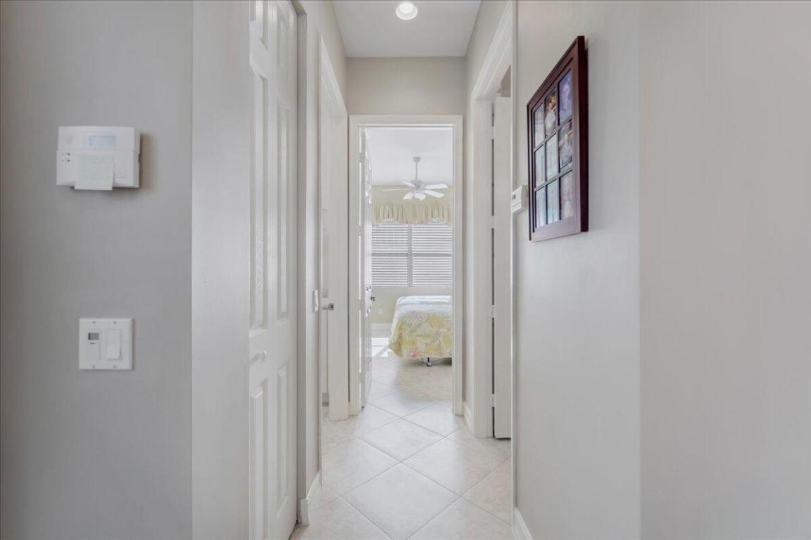 Valencia Pointe - Residential