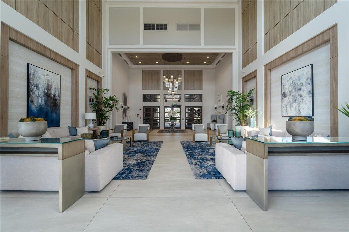 Valencia Pointe - Residential