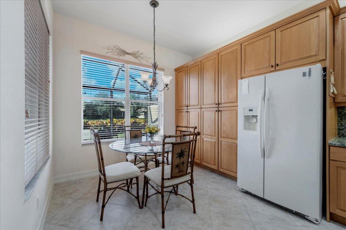 Valencia Pointe - Residential