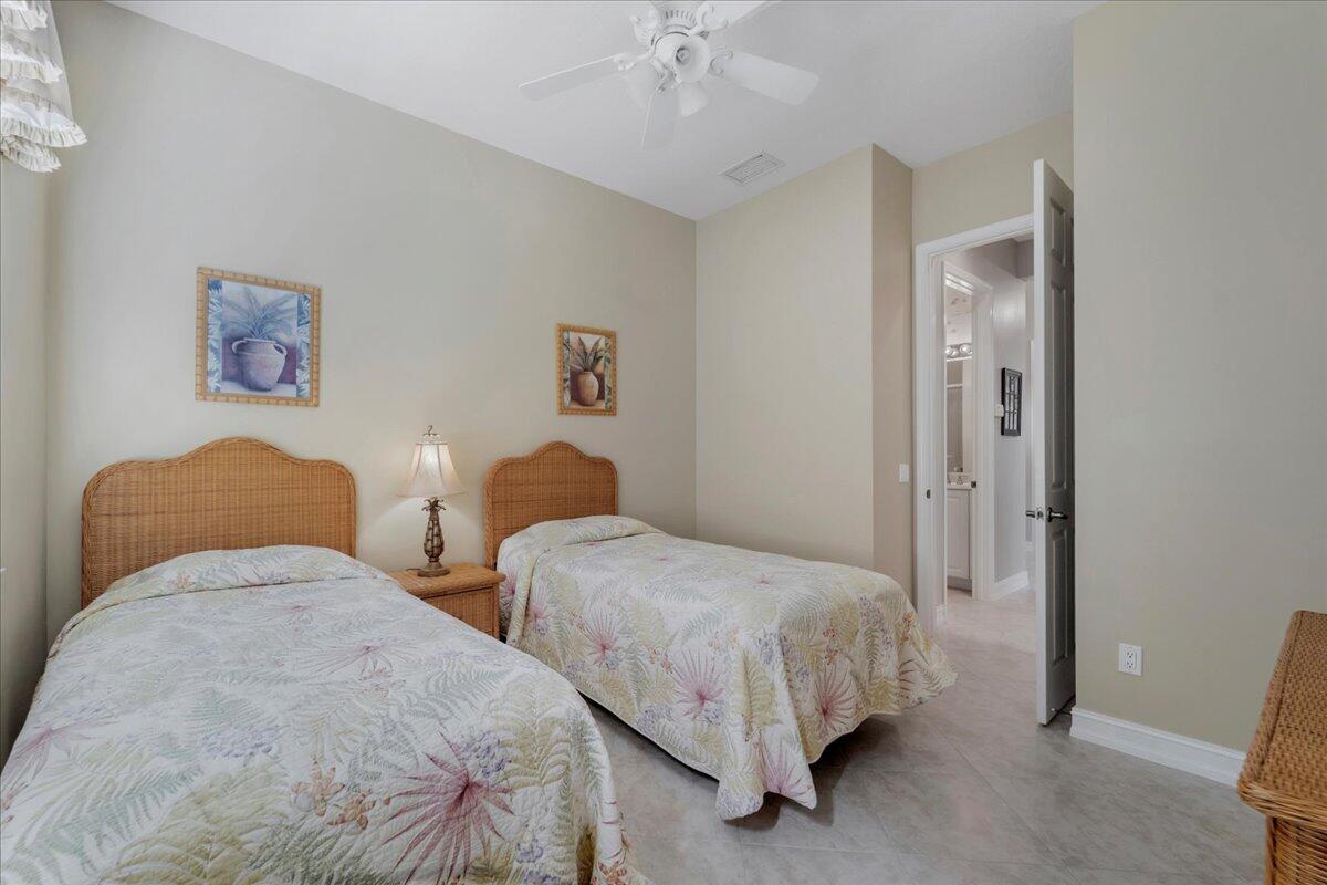 Valencia Pointe - Residential