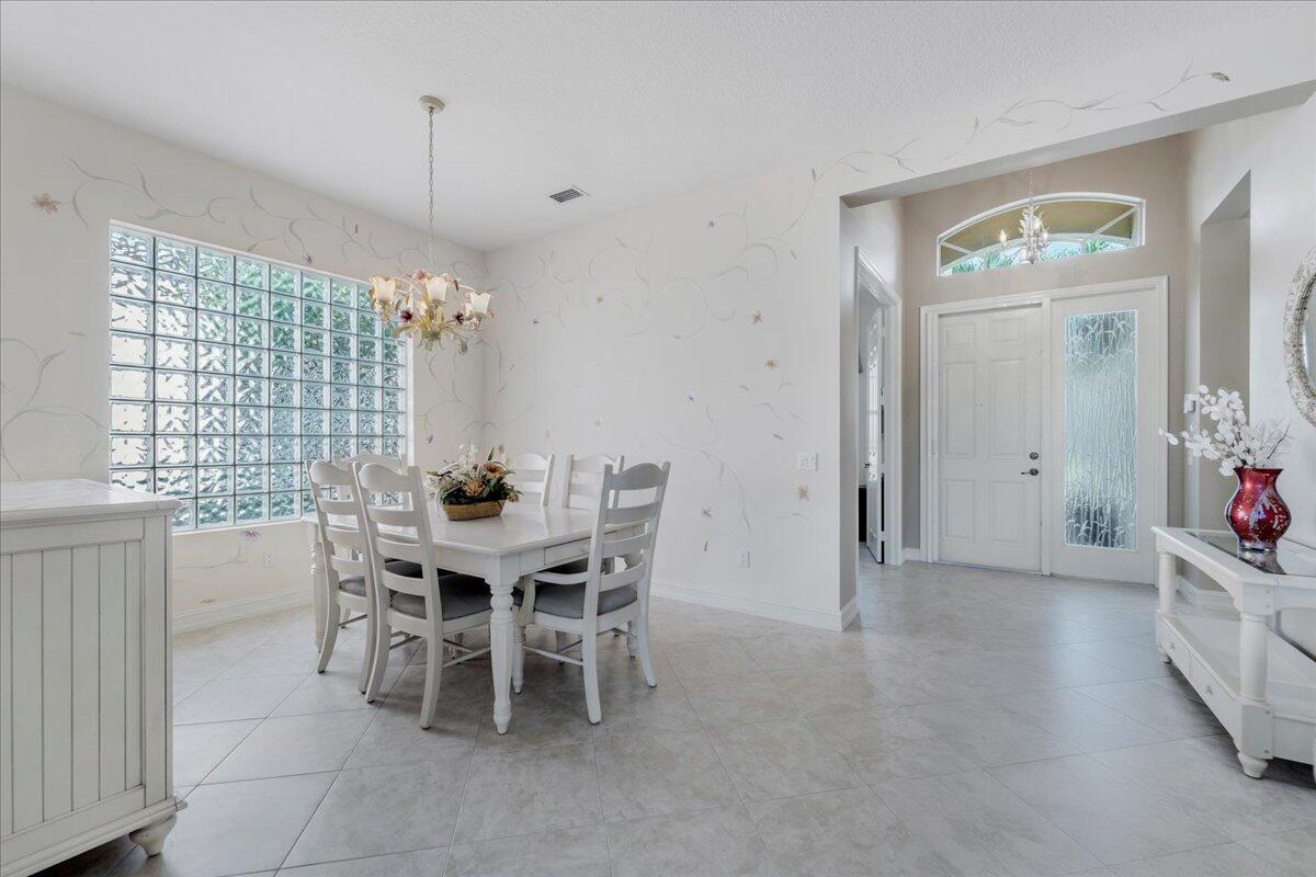 Valencia Pointe - Residential