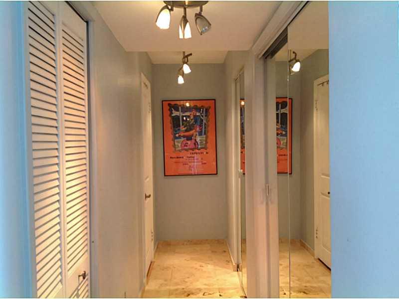 White Egret Condo - Residential