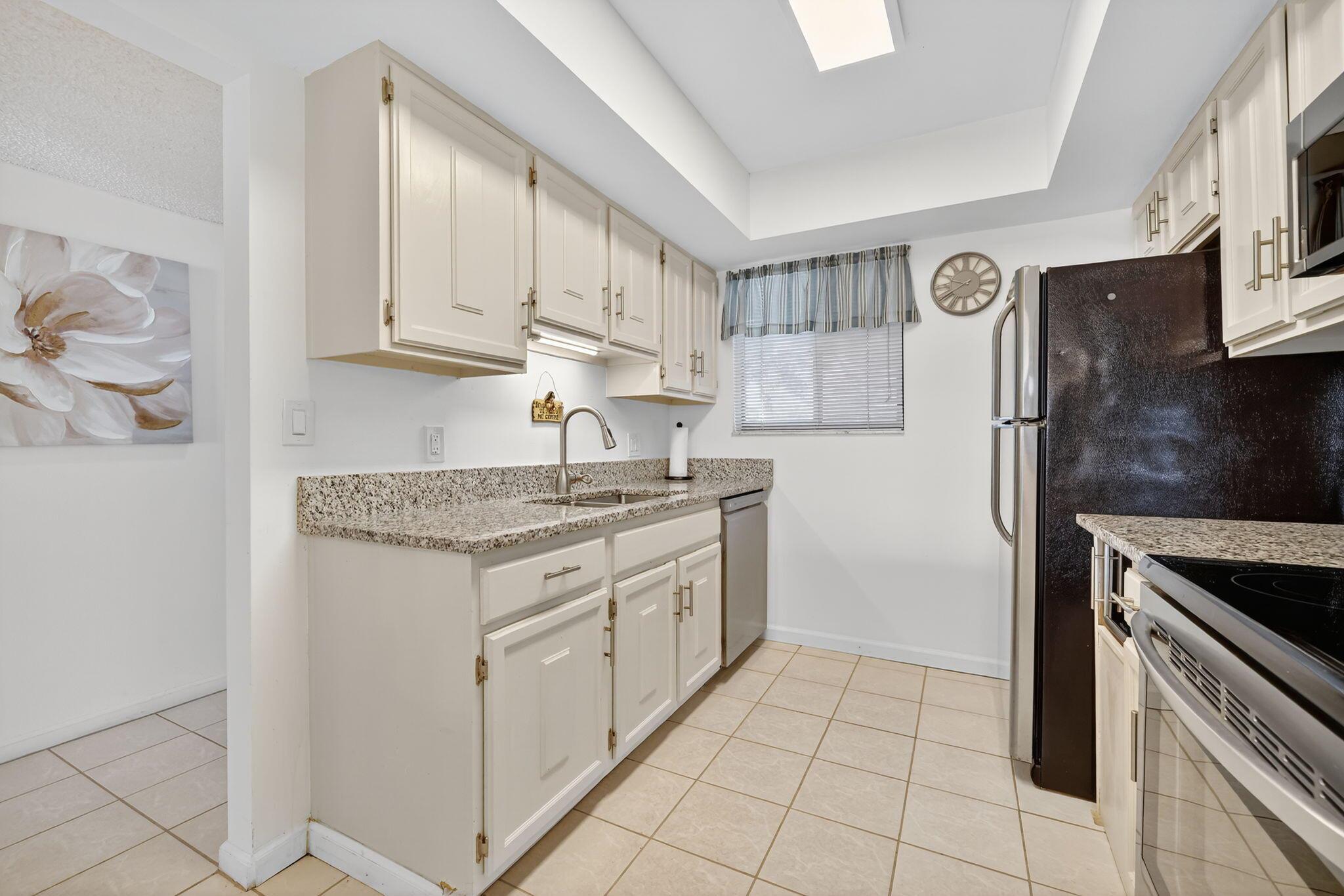 OCEAN VILLAGE - Residential