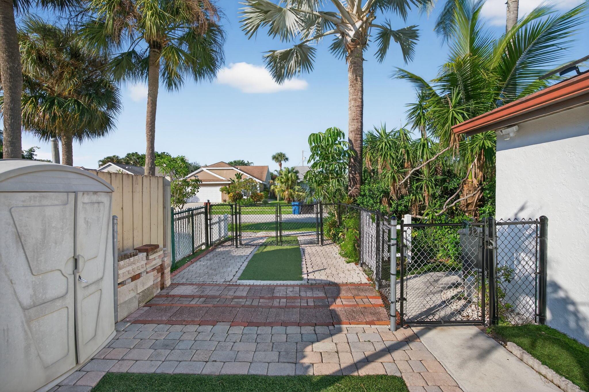 JUPITER RIVER ESTATES ADD - Residential